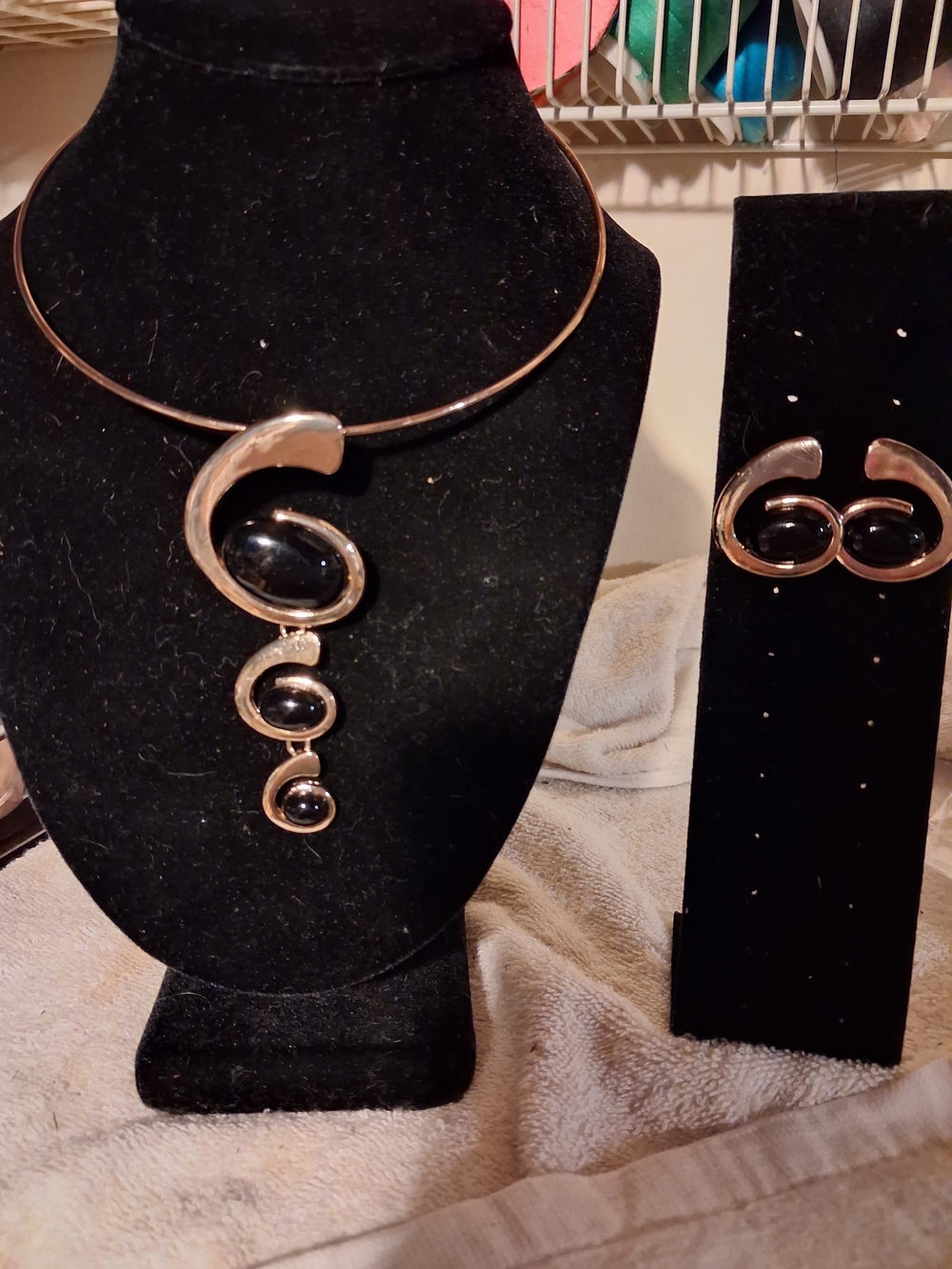 New Plated Gold-Tone Black Acrylic Pendant Adjustable Chocker &Pierced Earrings.